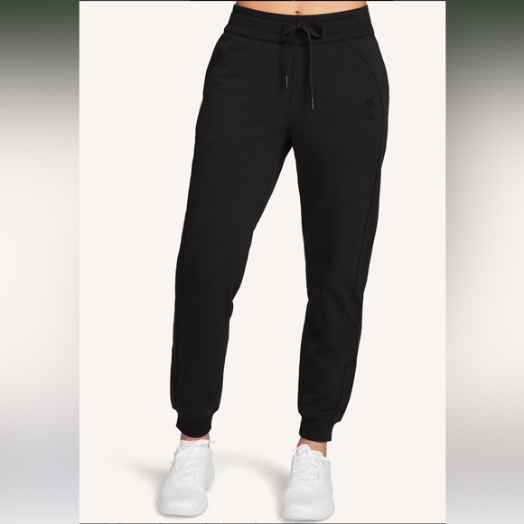 LULULEMON X PELOTON Scuba High Rise Jogger - Picture 1 of 7